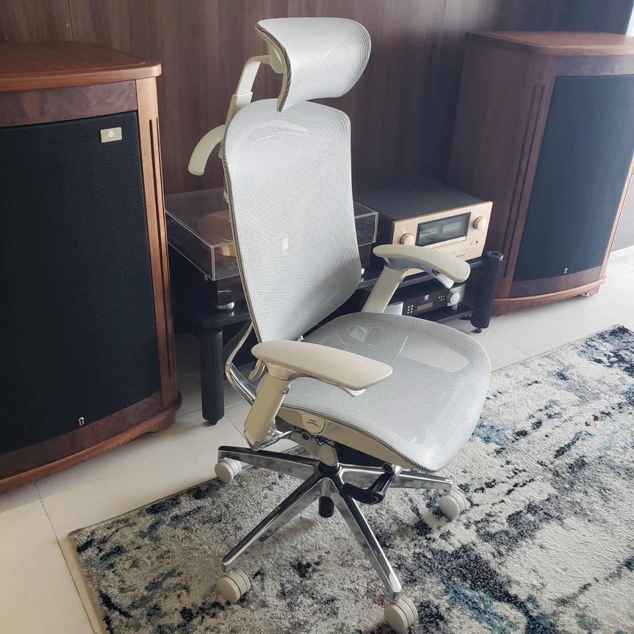 ghe-cong-thai-hoc-gtchair-dvary-butterfly (17).jpg